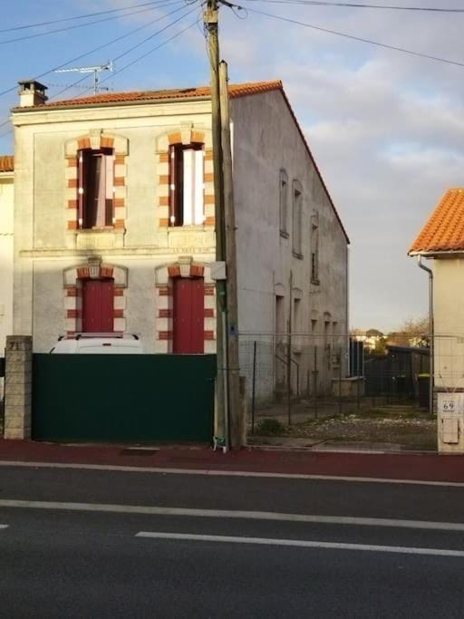 Appartement à 1km des plages avec 2 vélos élec Apartment in Royan