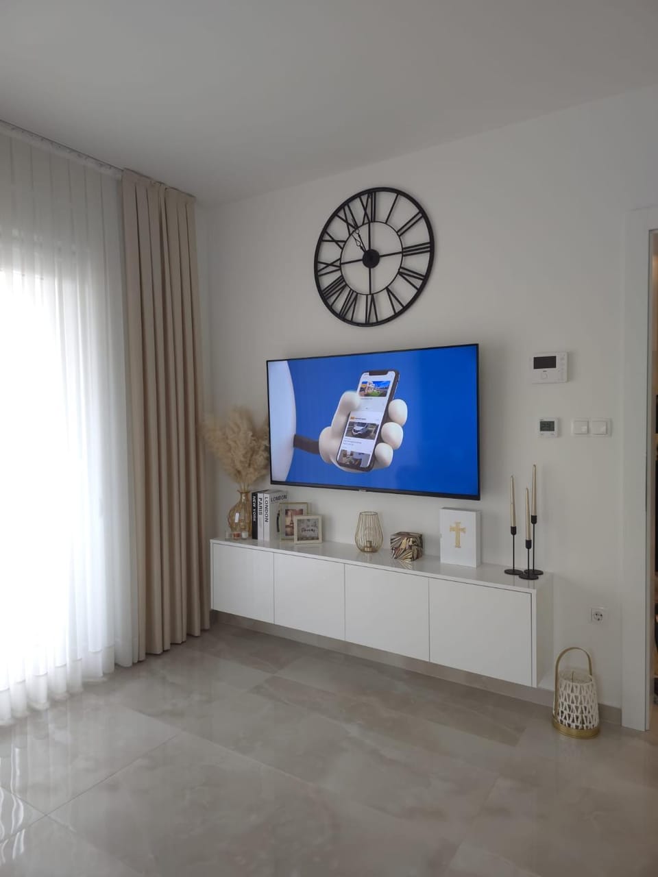 TV and multimedia, Living room