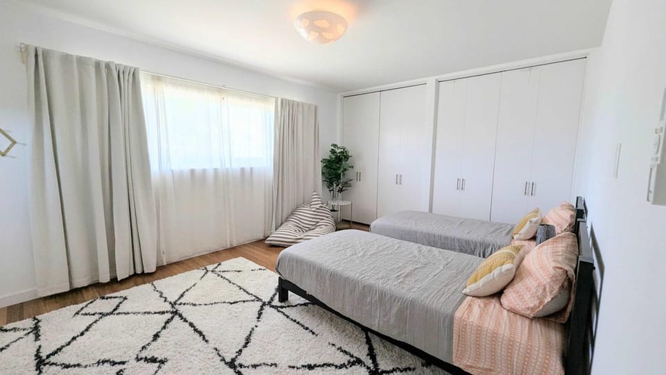 LA Huge Mid Century Guesthouse Patio LAX Beach Apartment in Culver City