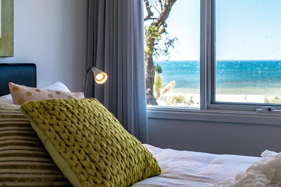 13 47-48 Franklin Pde - Linen Included - Waterfront House in Encounter Bay