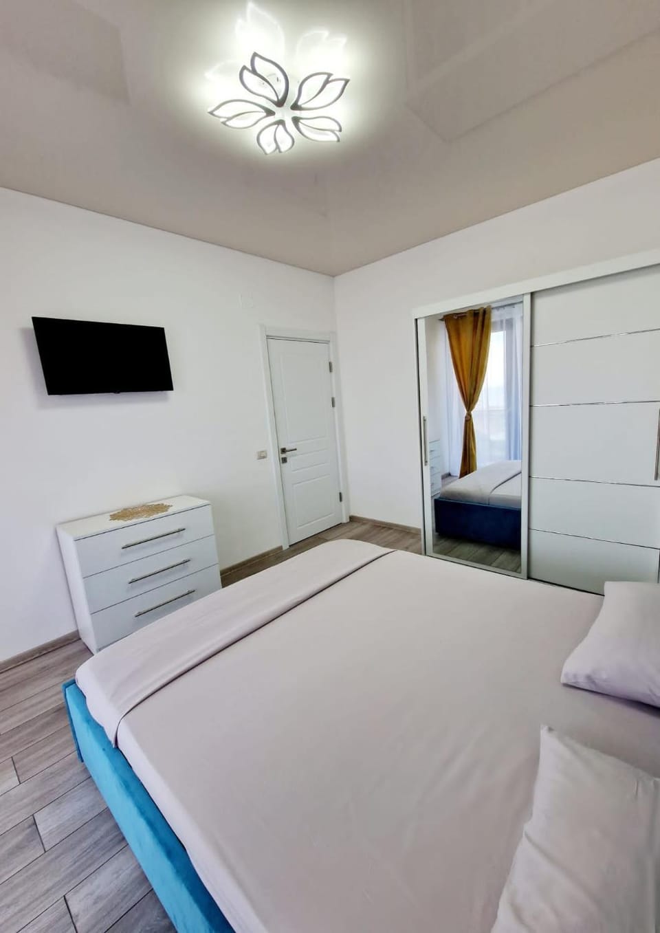Bed, Bedroom, wardrobe