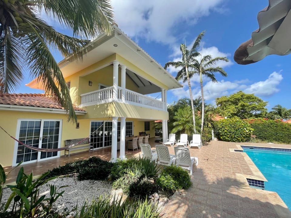 Property building, Pool view, Swimming pool