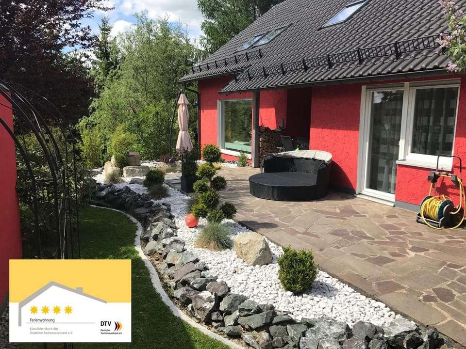 Komfortable Ferienwohnung 100qm mit Loggia in Schauenstein im Frankenwald-Fichtelgebirge Apartment in Bavaria