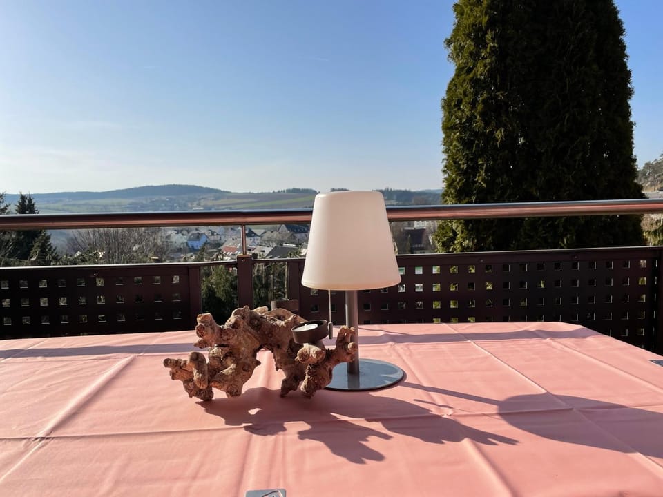 Komfortable Ferienwohnung 100qm mit Loggia in Schauenstein im Frankenwald-Fichtelgebirge Apartment in Bavaria