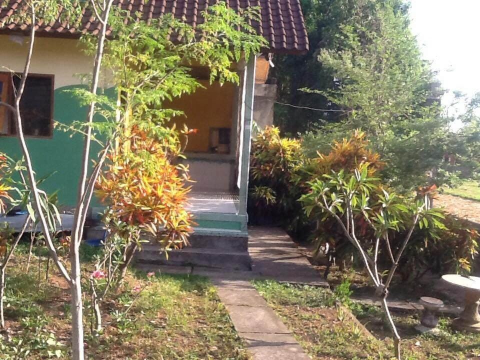 Bali Traditional homestay Bed and Breakfast in Blahbatuh