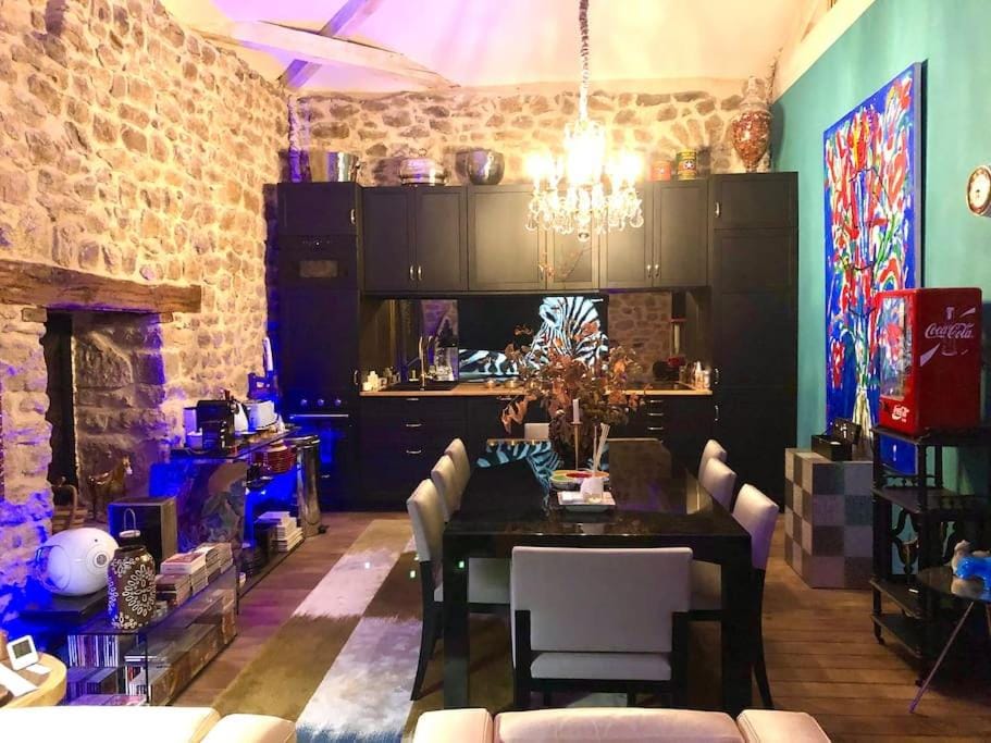 Maison en Ardèche avec bain suédois et Sauna House in Auvergne-Rhône-Alpes