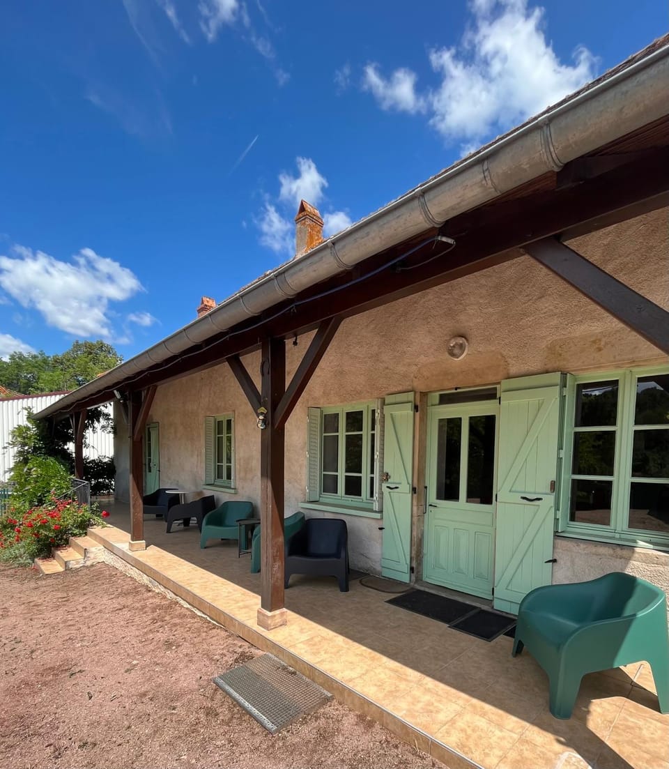 La maison de Command House in Bourgogne-Franche-Comté