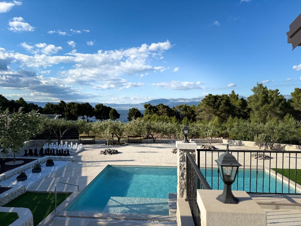 Day, View (from property/room), Mountain view, Pool view, Swimming pool