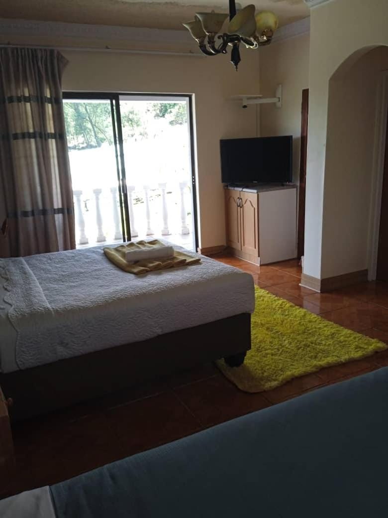 THE HAVEN GUEST HOUSE NKOYOYO Bed and Breakfast in Africa