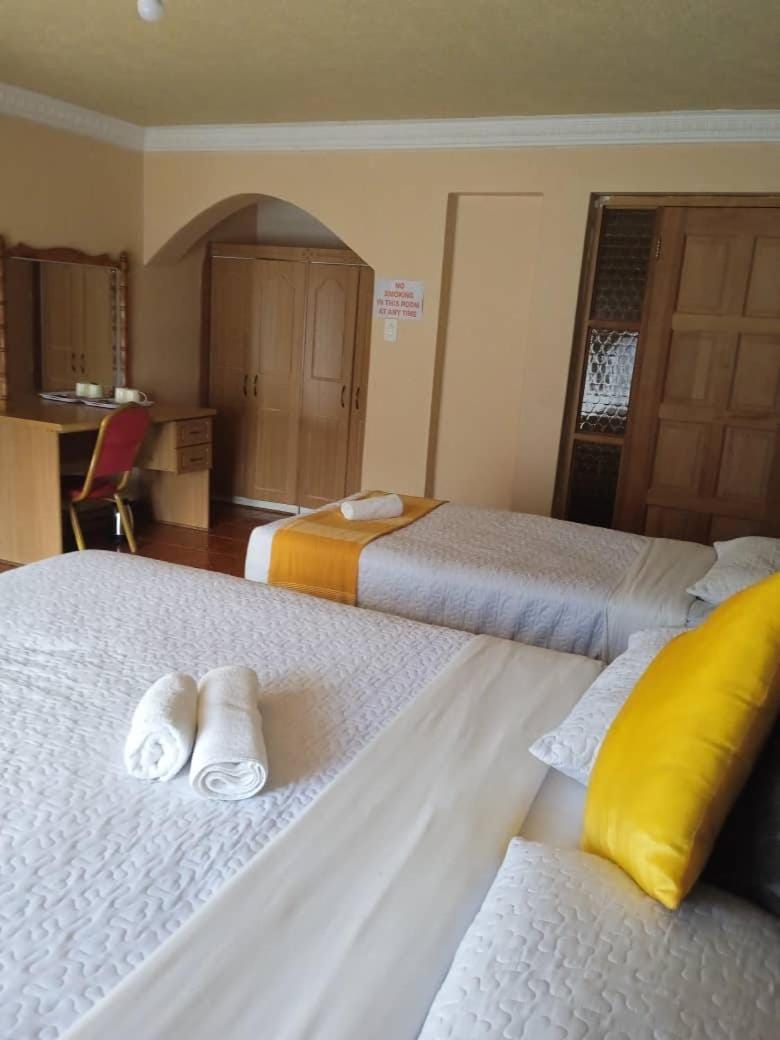 THE HAVEN GUEST HOUSE NKOYOYO Bed and Breakfast in Africa