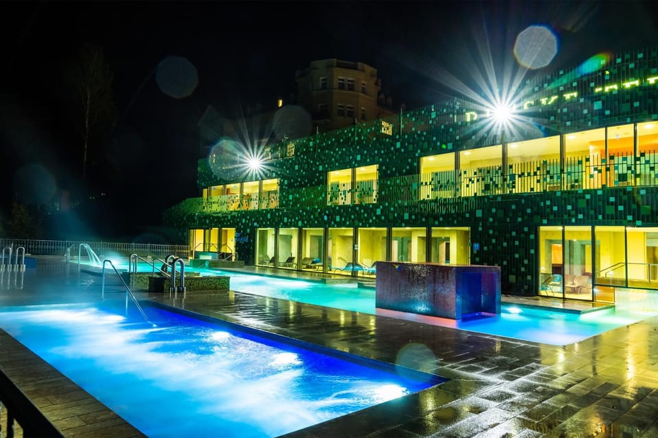 Swimming pool, Open Air Bath