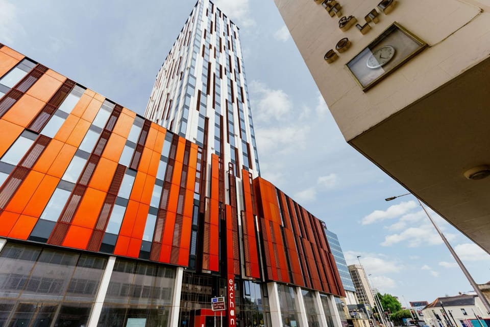 Bridge Street Cardiff Apartment in Cardiff