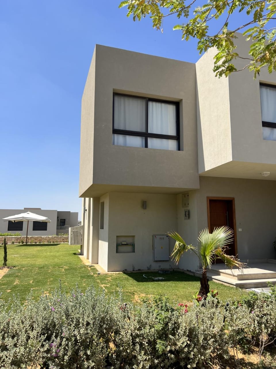 Property building, Garden