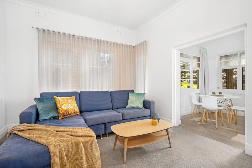 Bayview Apartments Glenelg Apartment in Adelaide