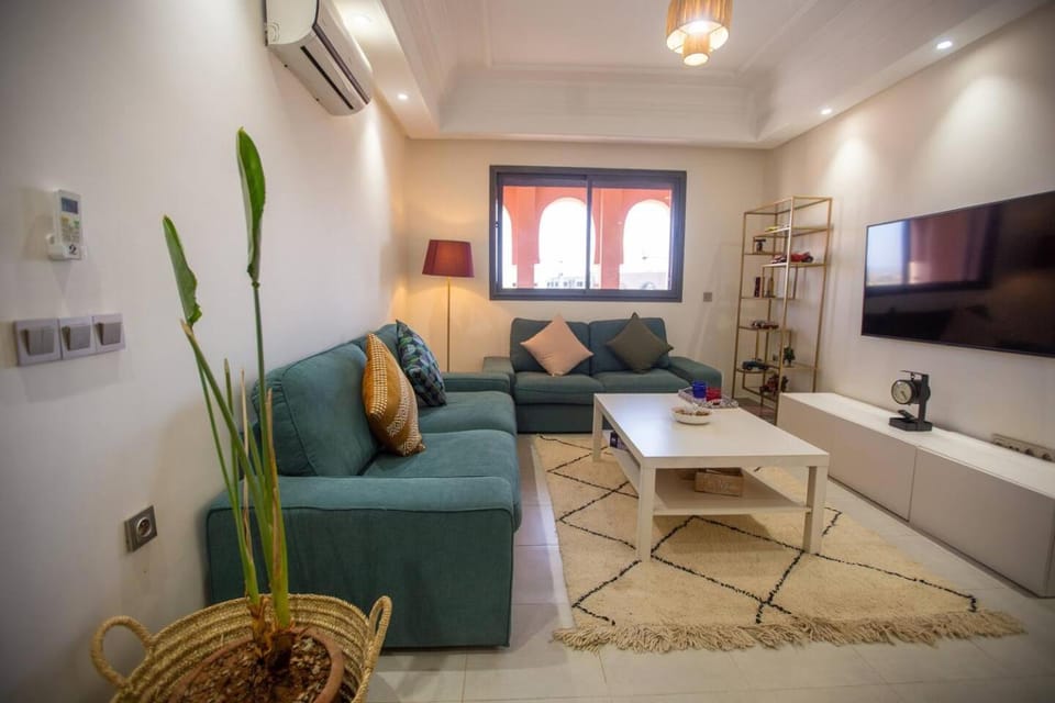 TV and multimedia, air conditioner