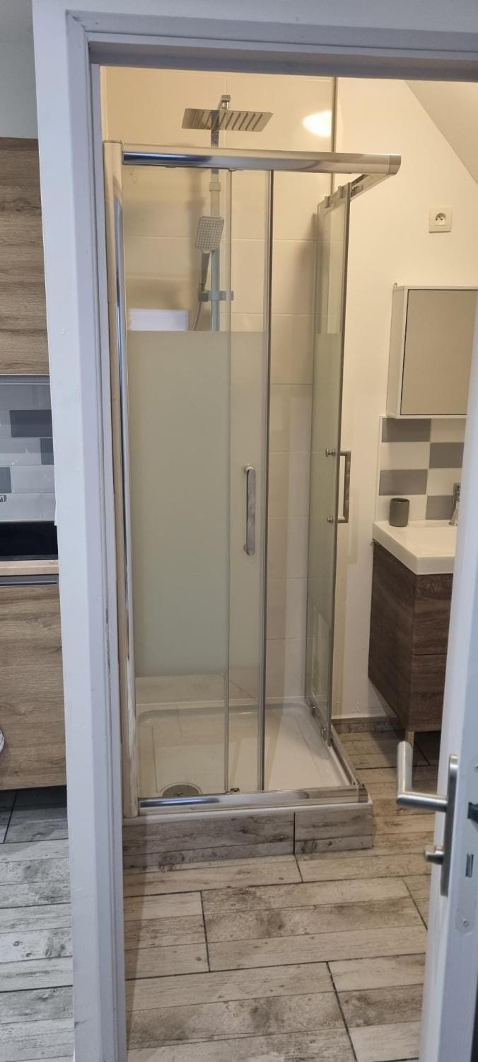 Air Cosy 3 Valenciennes gare prostitution refusée Apartment in Valenciennes