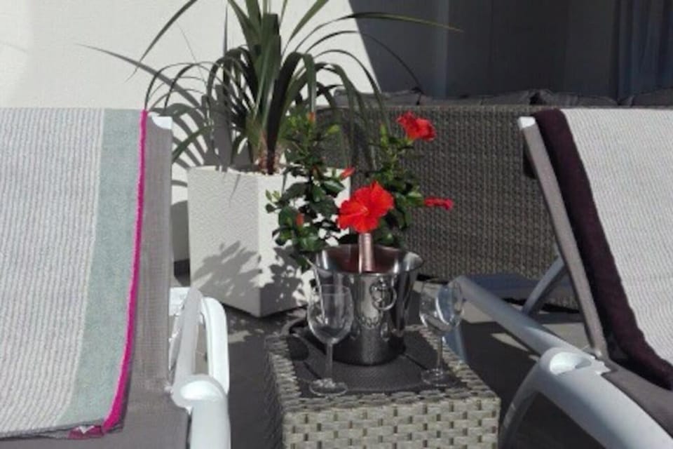 First Class Holiday Tejita WiFiber Apartment in Abona