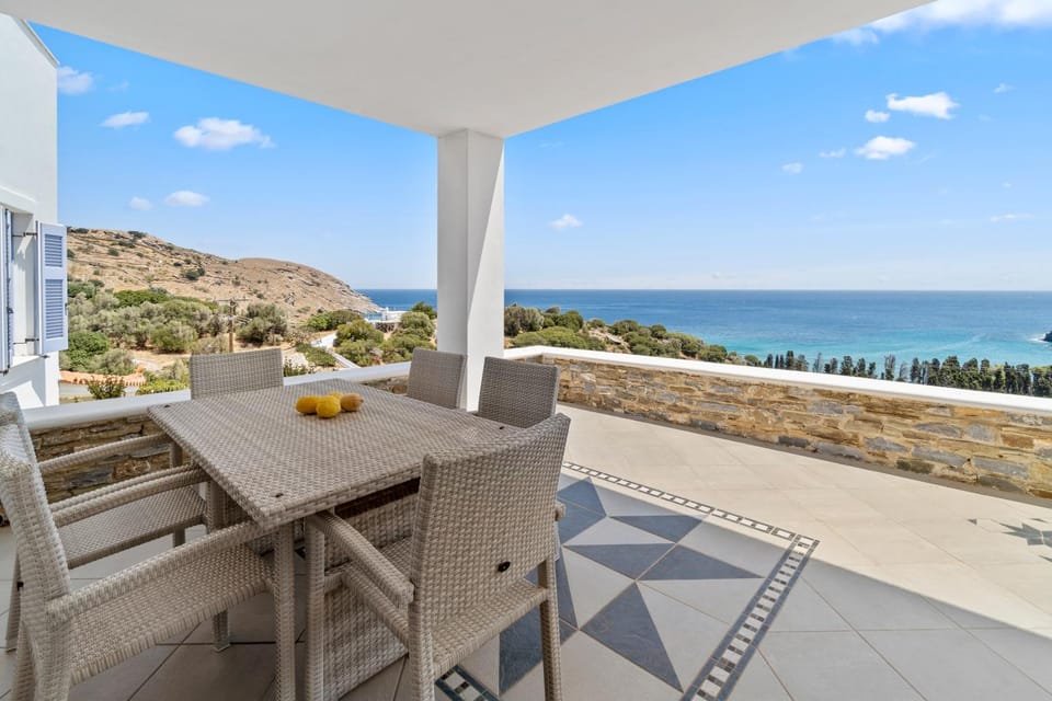 Natural landscape, View (from property/room), Balcony/Terrace, Sea view