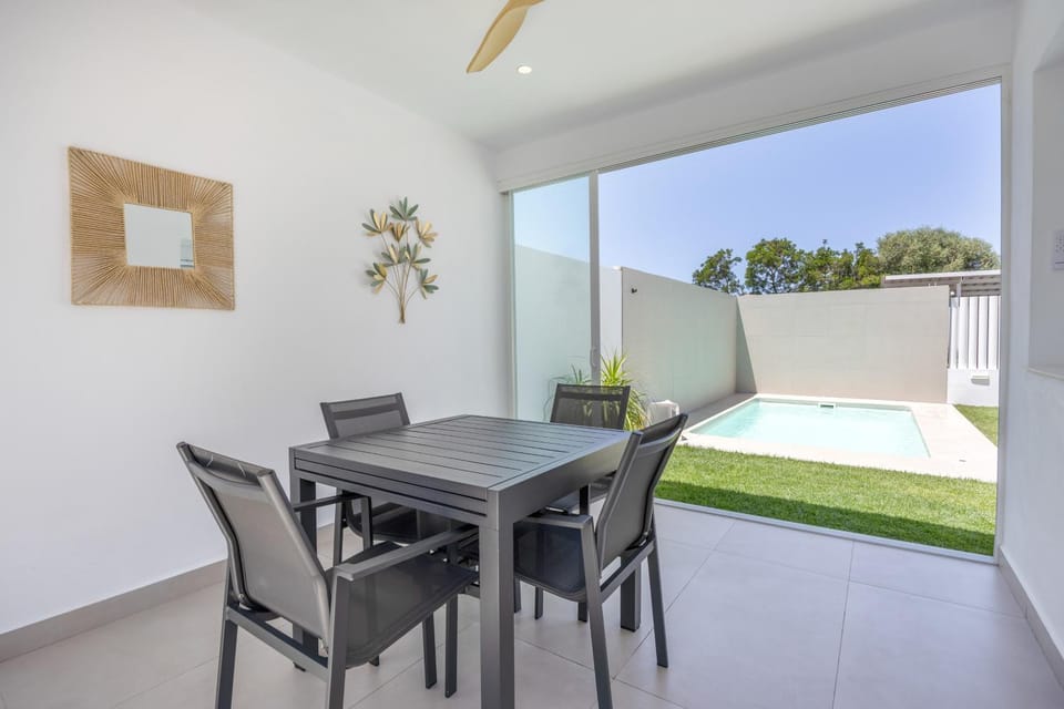 Meraki3-Picina cubierta climatizada Country House in Chiclana de la Frontera