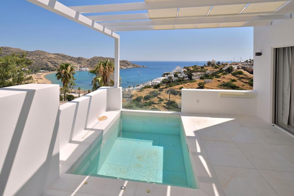 Theros Apartments 3 Apartment in Decentralized Administration of the Aegean