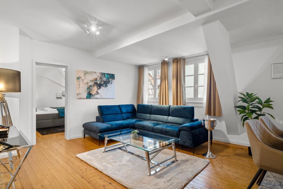 Living room, Photo of the whole room, Seating area