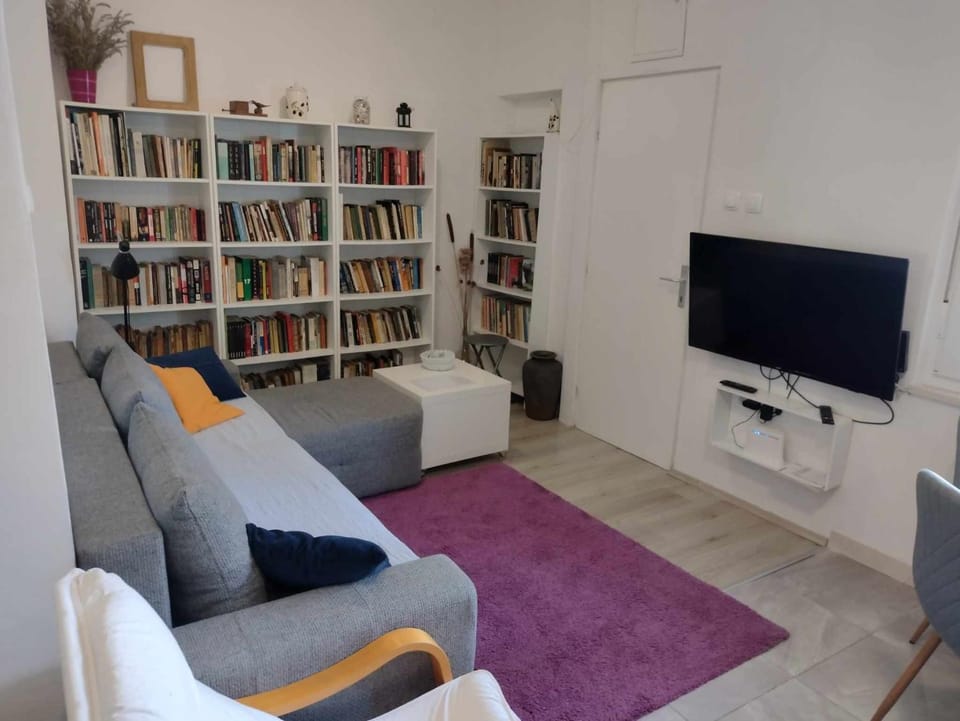 Beautiful apartment with 2 terraces and a parking space Apartment in Šibenik-Knin County, Croatia