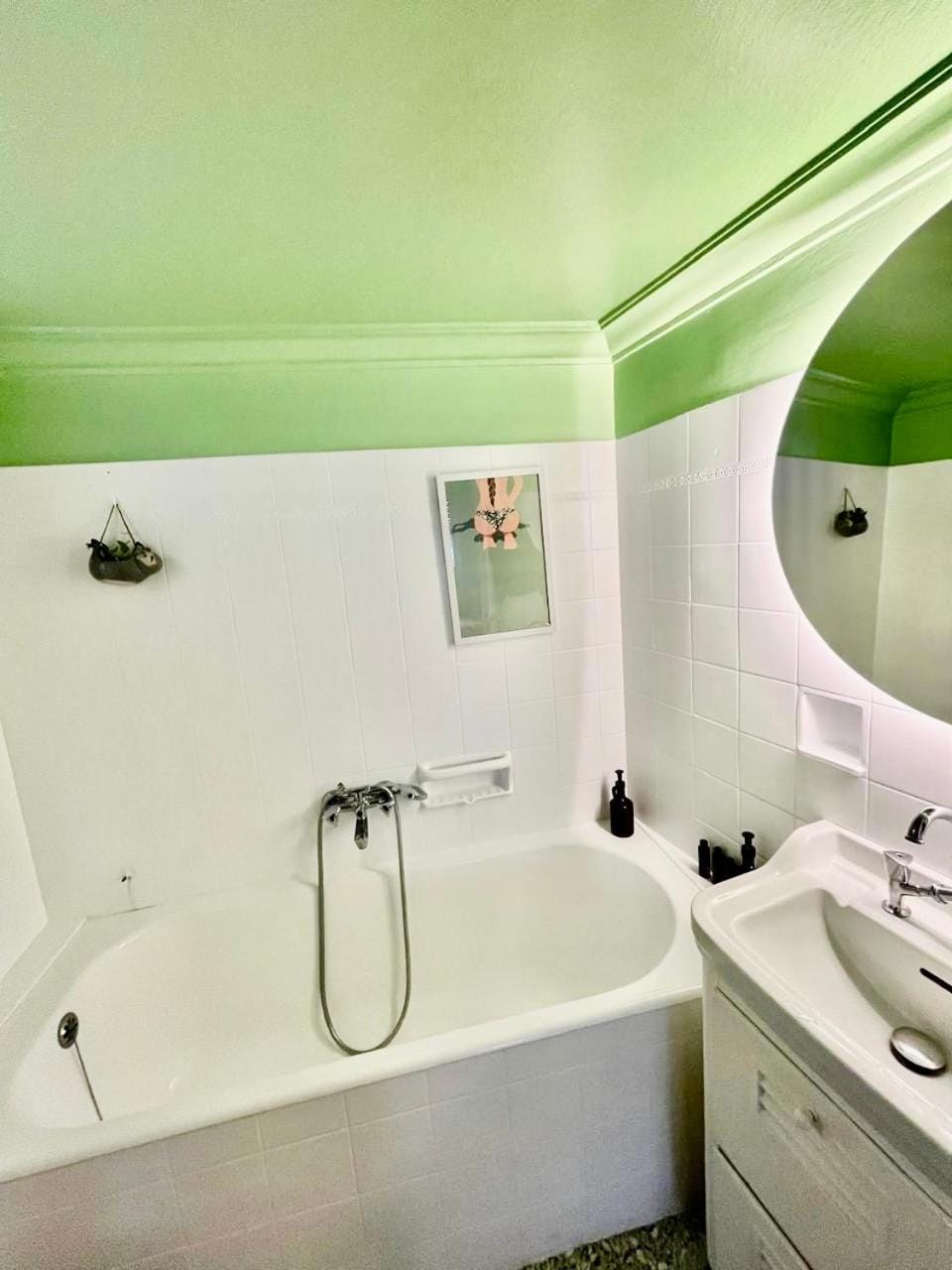 Bathroom, Bath