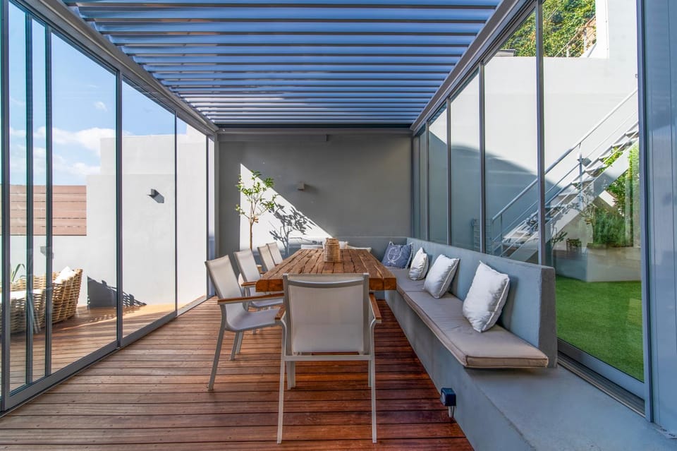 Villa Azzura with sea view & private pool at Athens Riviera Apartment in East Attica Regional Unit, Greece