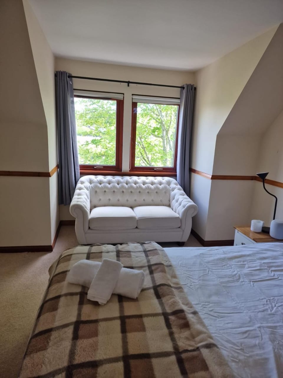 Dako Villa, Aberdeen Airport Villa in Scotland