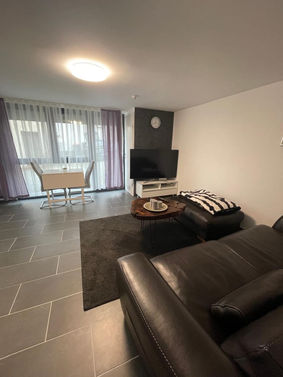 Moderne 2-Zimmer-Wohnung nahe Daimler Apartment in Böblingen