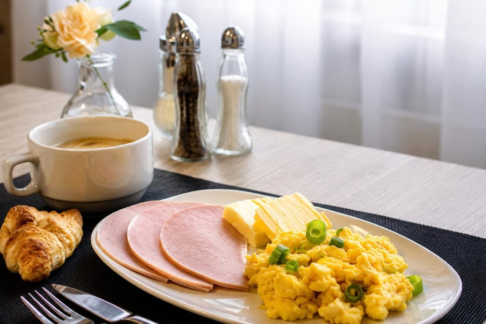 Bed, Breakfast, Buffet breakfast