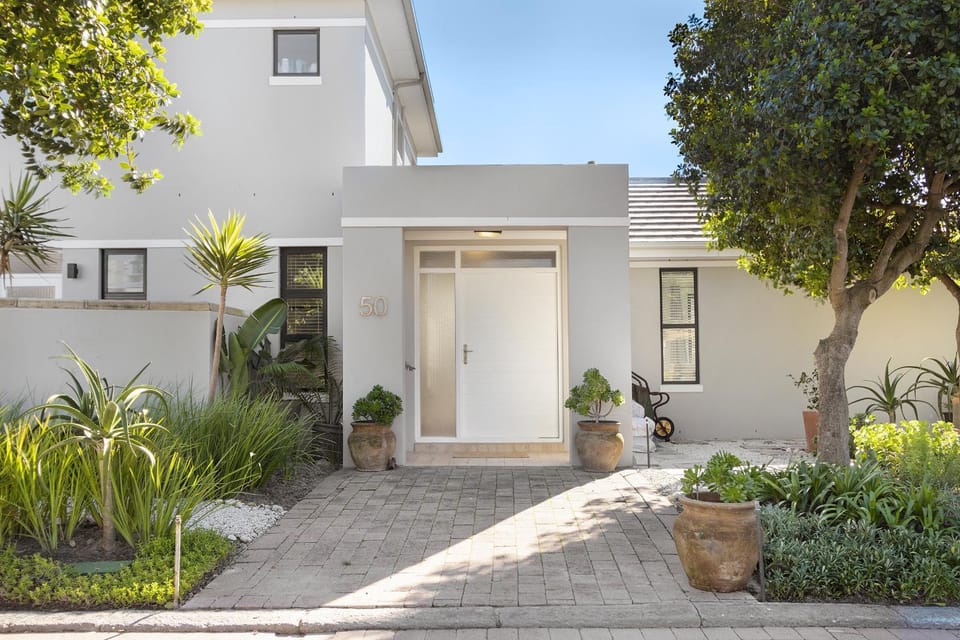 Sunset Villa 50 Villa in Cape Town