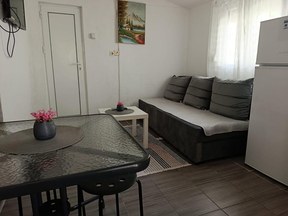 Vila Katerina Dojran Apartment hotel in Decentralized Administration of Macedonia and Thrace