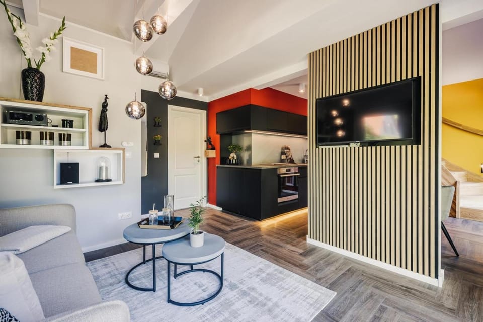 TV and multimedia, Living room, Seating area