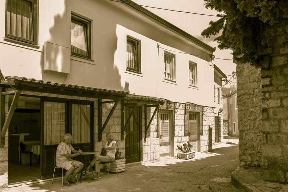 Property building, Day