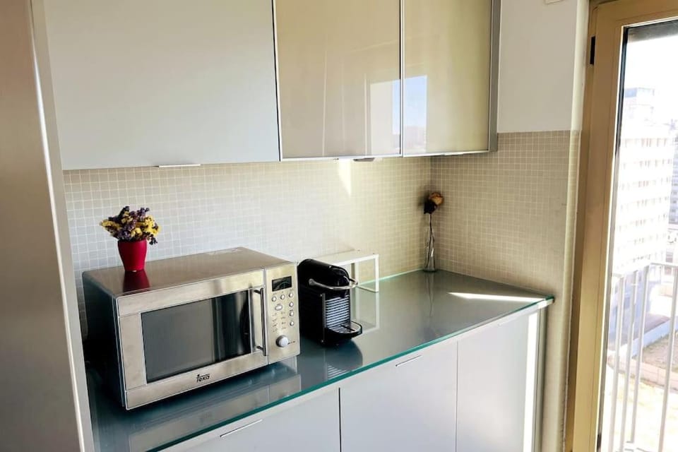 Coffee/tea facilities, Kitchen or kitchenette, minibar