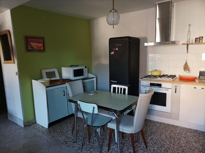 Charmante maison au coeur du Beaujolais House in Bourgogne-Franche-Comté