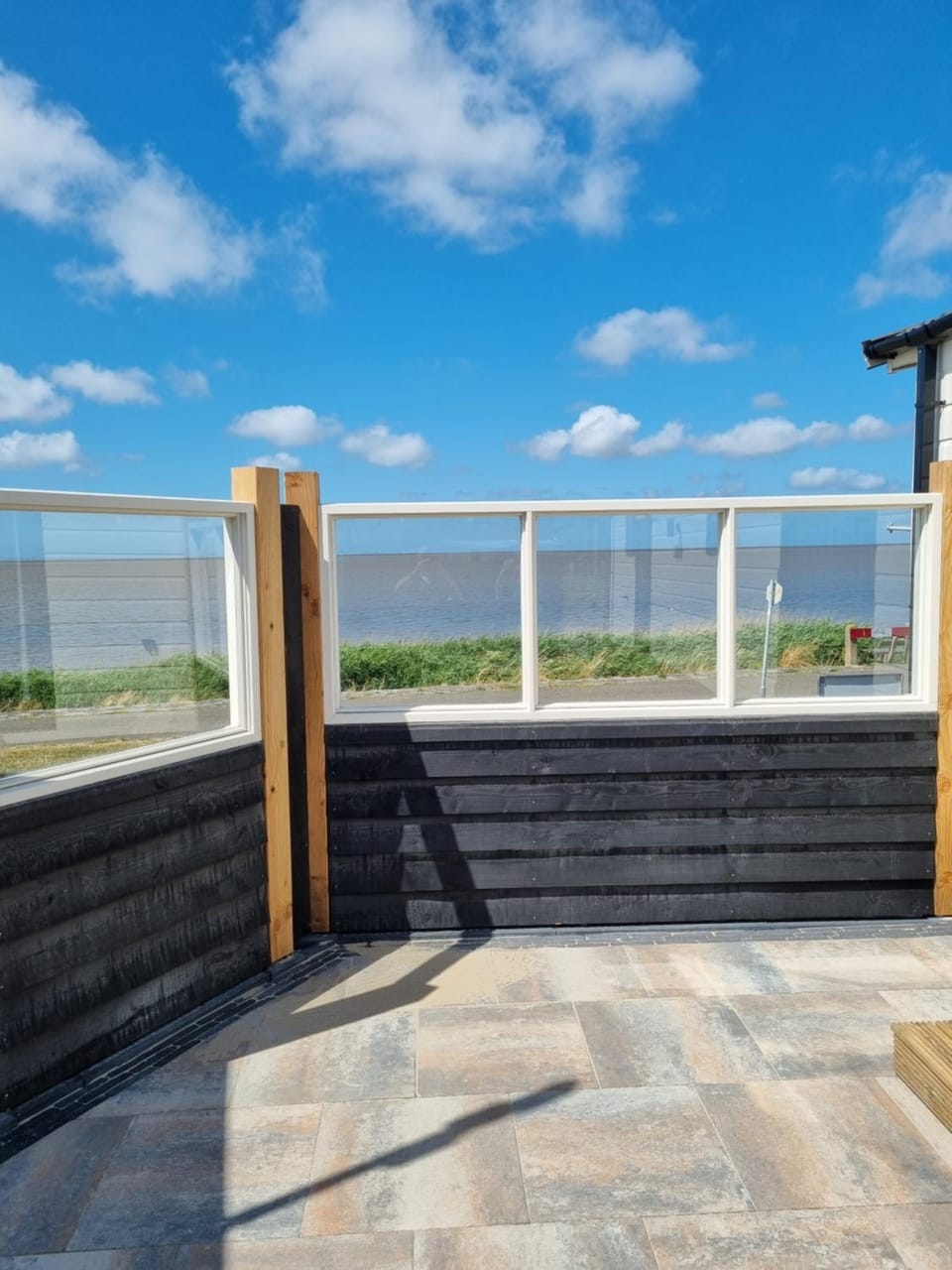Camping Zeezicht Verhuur Chalet aan Zee Campground/ 
RV Resort in North Holland (province)
