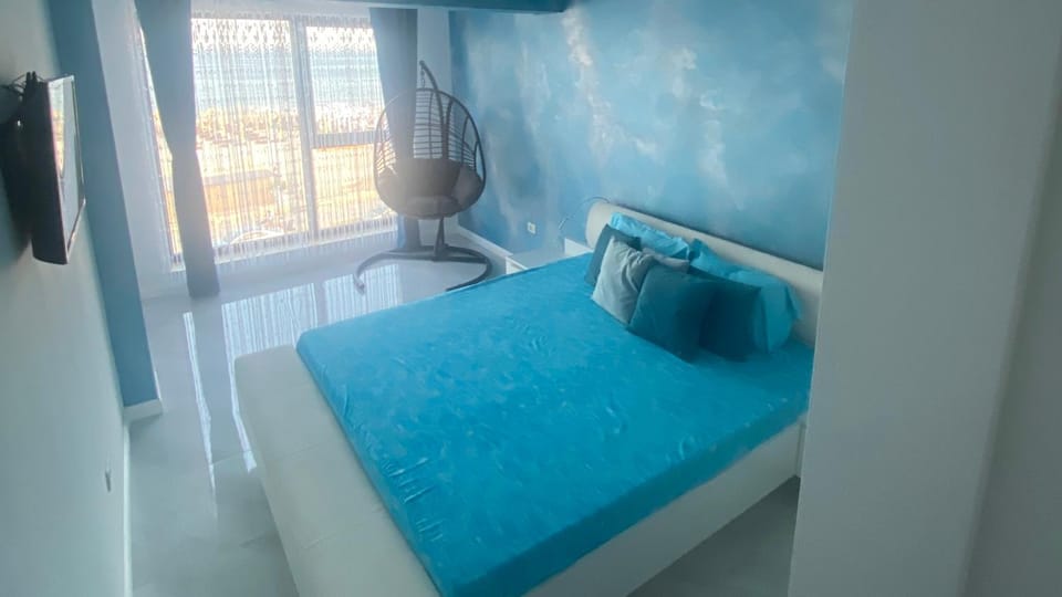 Bed, View (from property/room), Bedroom