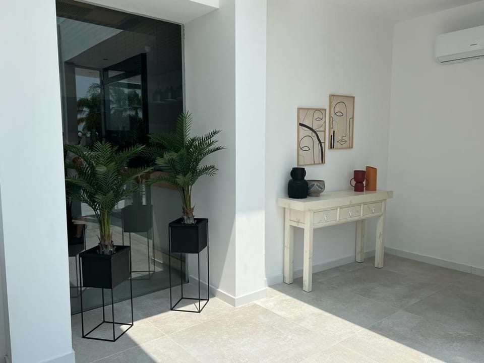 Property building, Lobby or reception