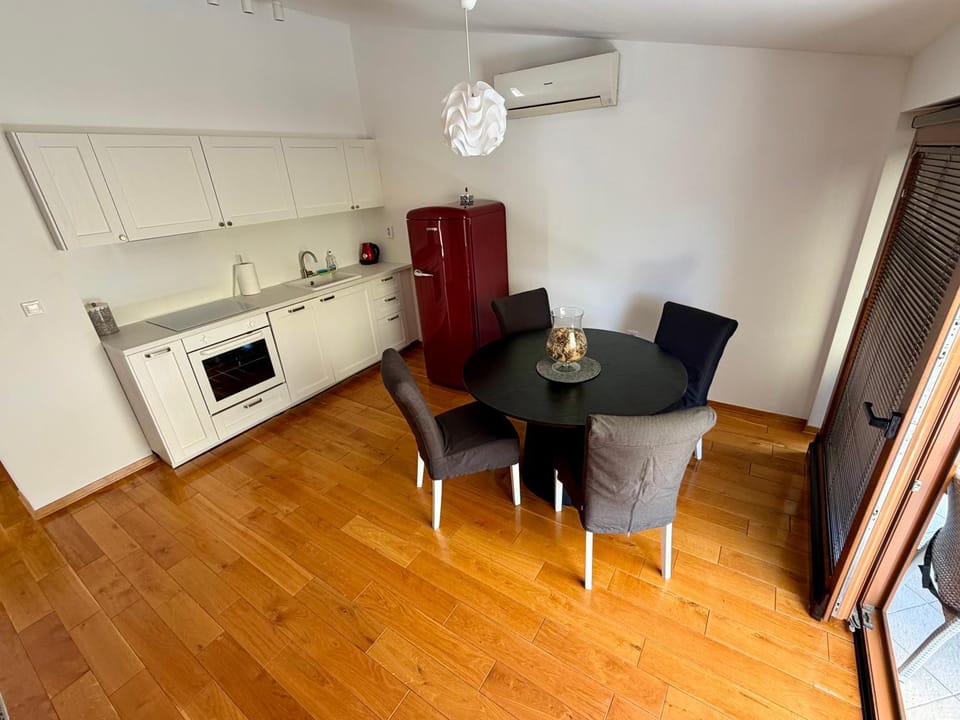 Apartment Novigrad Holiday Apartment in Zadar County