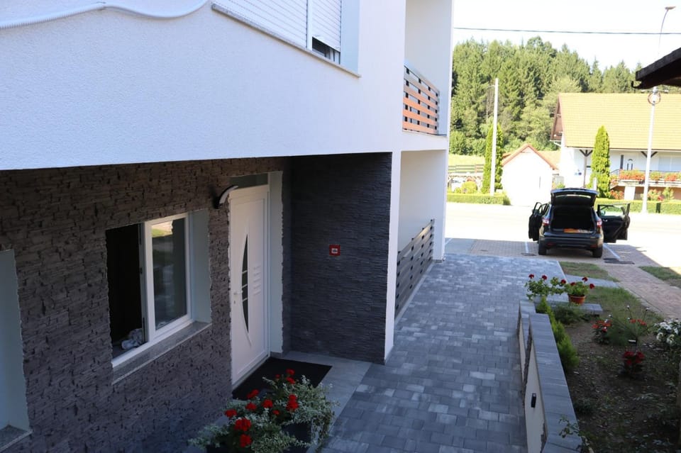 Guest House Neno Bed and Breakfast in Croatia