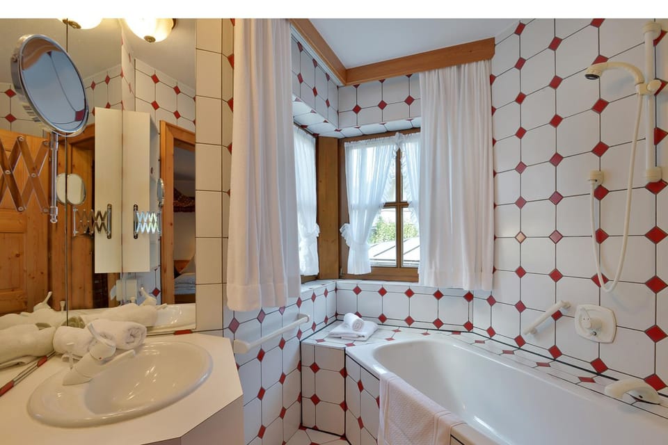 Shower, Bathroom, Bath
