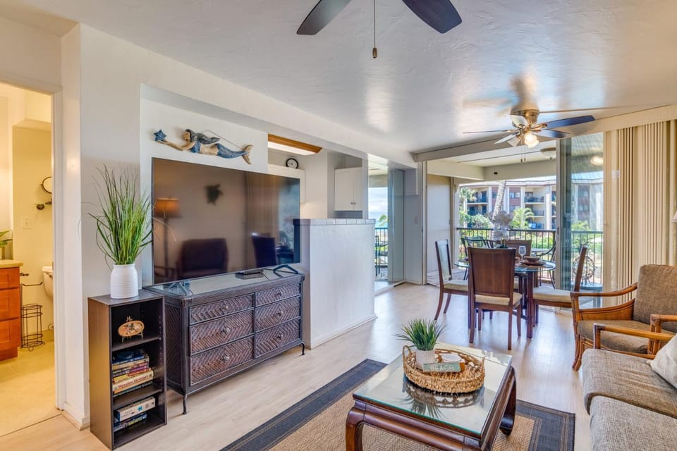 Hale Ono Loa 204 Apartment in Napili-Honokowai