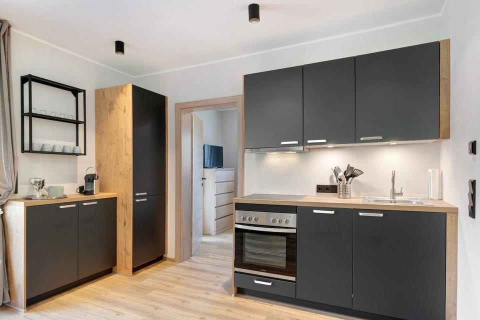 Kitchen or kitchenette, Living room