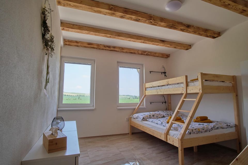 Bed, Bedroom, bunk bed