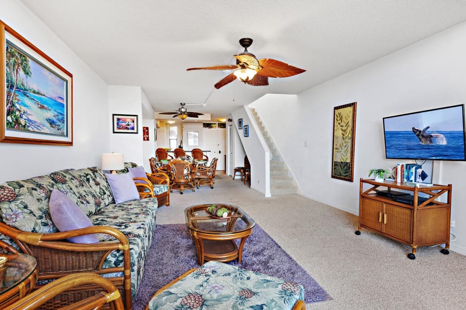 Kahana Villa E701 Apartment in Napili-Honokowai