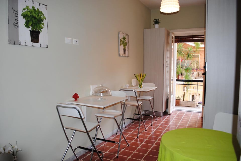 Coffee/tea facilities, Drinks