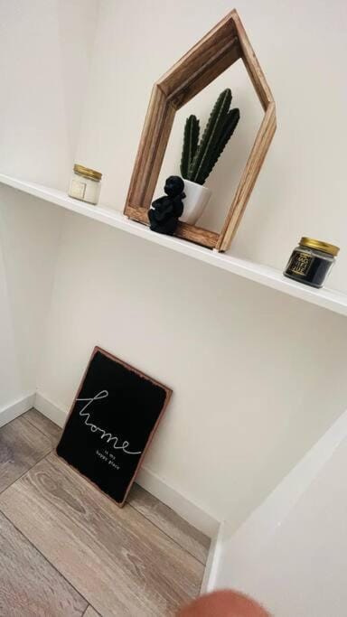 Studio cosy Buttes-Chaumont Apartment in Paris