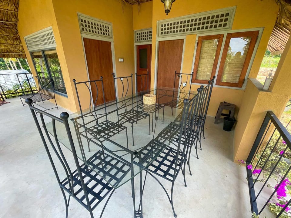 Patio, Day, View (from property/room), Balcony/Terrace, Dining area